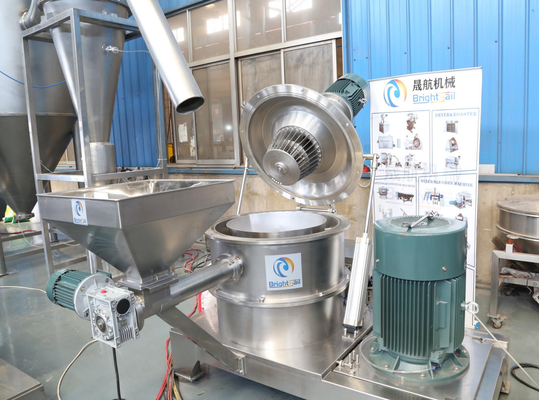 Sus 304 Moringa Blätter Pulverizer Maschine Blattpulver ACM Schleifmaschine von Brightsail