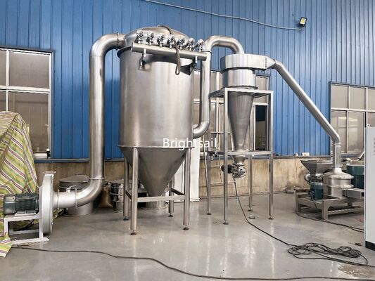 Multifunktionsmaschine zur Verpulverung der Rinde von Albizia